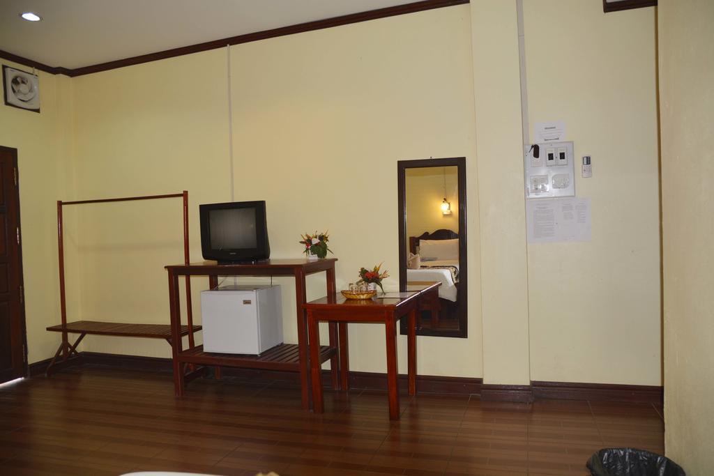 Hotel Vilayvong Vang Vieng Exterior foto