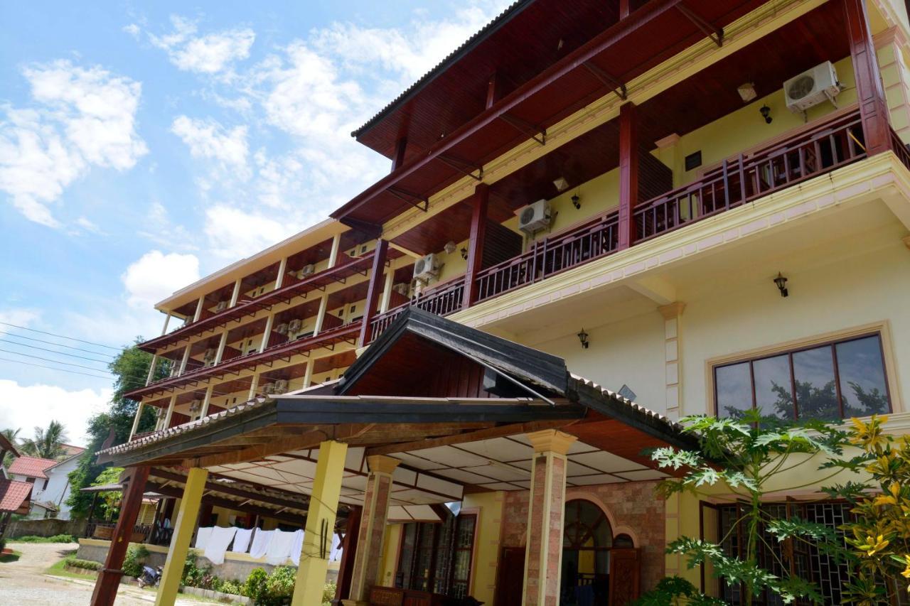 Hotel Vilayvong Vang Vieng Exterior foto